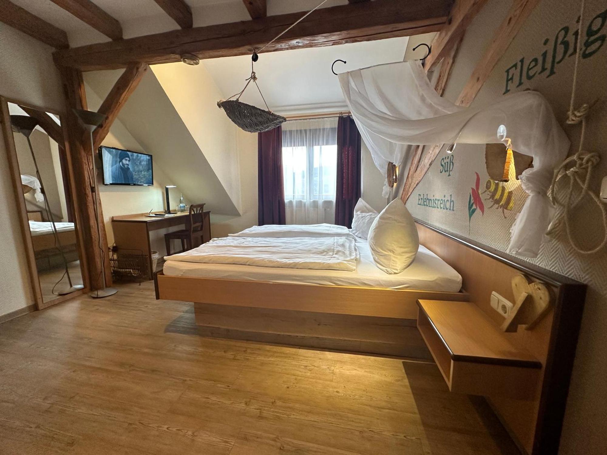 Gasthaus & Hotel Drei Lilien 베르바크 외부 사진